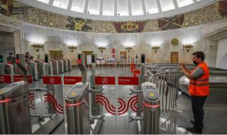 Всички станции на московското метро вече "разпознават" пътниците