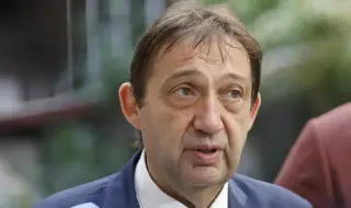 Министър Шишков пътува към мястото на катастрофата на АМ "Тракия"