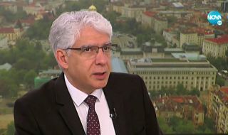 Петър Карабоев: С помощ от Европа Украйна печели войната срещу Русия