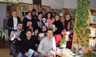 Изселници от Бурса дариха книги на турски език на библиотеката в Млечино