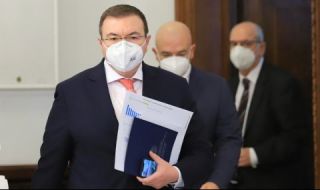 Министър Ангелов разкри защо влиза в политиката и как ще преборим коронавируса
