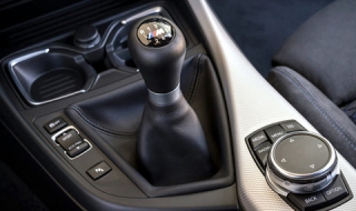 Ръчни скорости спасиха BMW от кражба