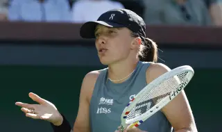 Ига Швьонтек и Вим Фисет поемат по различни пътища 