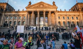 Протестът в Берлин: позорен ден