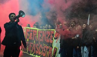 Антифашистко шествие във Флоренция след побой над ученици
