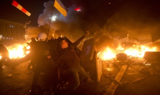 Горещо примирие в Киев