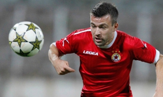 Звезда на ЦСКА преподписа с отбора