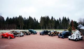 Искат €2.3 милиона за уникална колекция от "газки" (ВИДЕО)