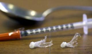 19-годишна пробва да вкара хероин в ареста в Търговище