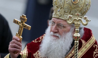 Патриарх Неофит заминава на визита в Швейцария