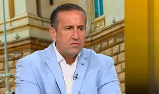 Георги Харизанов: Върви евтина заигравка на президента с това, което се случва в истинската политика