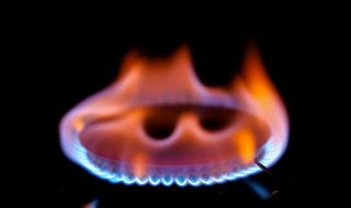 Официално и окончателно: ЕС намалява потреблението на газ с 15% до март 2023 г.