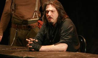 Най-паметните роли на Чочо Попйорданов могат да се видят от днес в Народния театър