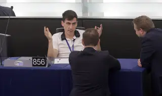 Кипърският инфлуенсър Фидиас обяви, че създава собствена партия
