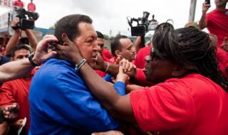 Чавес е в тежко състояние