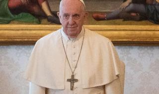 Папата излиза извън Рим за пръв път след панденмията