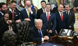 Trump among reporters: I won't wear a bulletproof vest, it will make me fat. I don't think about future assassinations, 