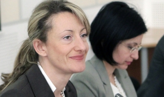 Златанова: Черновата на препоръката от доклада на ЕП  може да е писана у нас