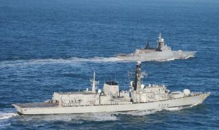 Десетки руски кораби в Черно море