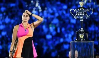 Джокович спря да тренира когато видя Сабаленка с къса пола (ВИДЕО)