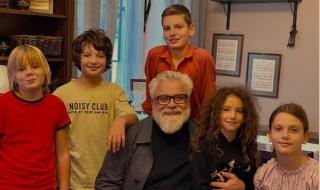 Порасналите деца на Рачков, Бахаров и редица други известни се събраха (СНИМКА)