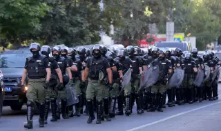 "Вучич загуби легитимност": протестите в Сърбия не стихват