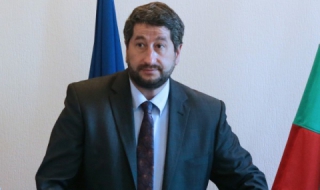 Сабрие Сапунджиева отива на прокурор