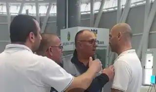 Скандал във водната топка: Заслужил треньор с тежко наказание след постановка с участието на менте съдия