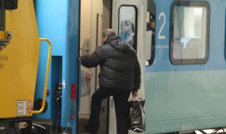 Пускат над 10 000 допълнителни места във влаковете за Великден