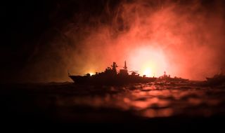 Цивилен кораб е улучен с ракета в Черно море от Русия, плавал е под флага на Либерия