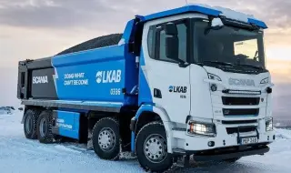 Scania представя електрически камион с два управляеми предни моста