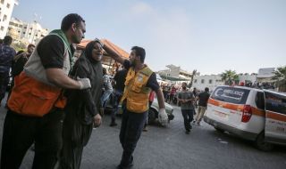 Израелската армия е разположила булдозери в болницата Ал-Шифа в Газа