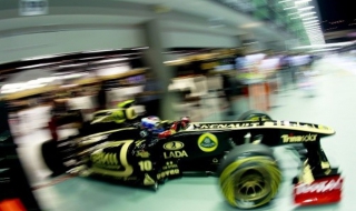 Екипът на Лотус даде име на новия си болид