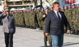 Илиан Василев: Това не е военен министър, а циркаджия