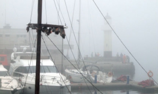 Мъгли затвориха пристанищата в Бургас и Варна