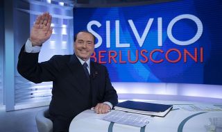 Папата: Силвио Берлускони беше енергичен главен герой на политическия живот