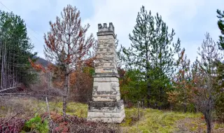 Възкресение от Забвение: Паметникът-костница на ГКПП Калотина – История, кости и промяна на посоката