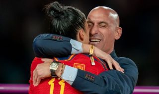 След скандала с целувката: Ермосо аут от състава на световния шампион Испания