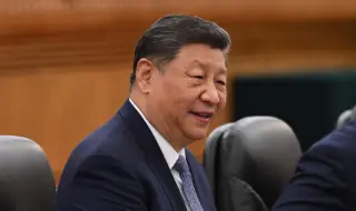 The ​​Wall Street Journal:  Си Дзинпин вече има пълен контрол над армията, нарастват опциите за нахлуване в Тайван