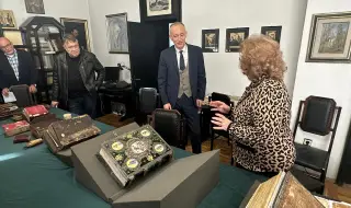 Центърът за славяно-византийски проучвания към СУ съхранява безценна сбирка от 800 средновековни ръкописа