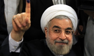 Реформатор води на изборите в Иран