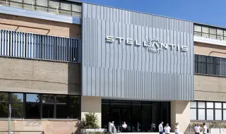 Stellantis обмисля да изнесе производството си от Обединеното кралство