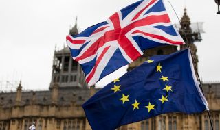 6 милиона европейци са кандидатствали за уседналост във Великобритания