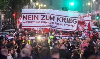 Over 366,000 people took part in demonstrations in Germany 