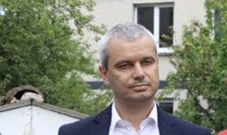 Костадинов: Вкарваме от раз 20 депутати, затова ги е страх от нас