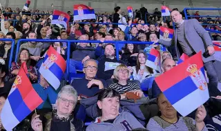 Партията на Вучич е пред пълно мнозинство в новия парламент на Сърбия ВИДЕО