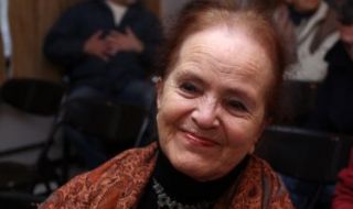 Почина художничката Дора Бонева