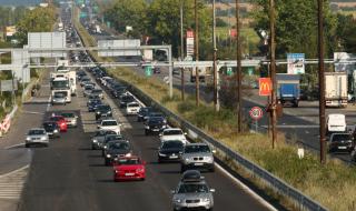 Интензивен трафик на АМ "Тракия" покрай голямото неделно прибиране в София