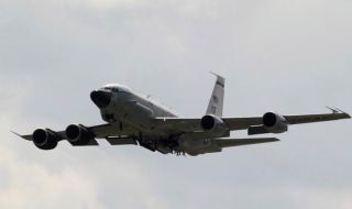 Руски МиГ31 прогонил британски шпионски самолет