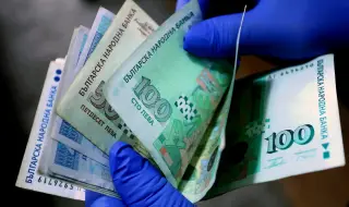 По 700 млн. лева на ден са внасяни в банките у нас през януари